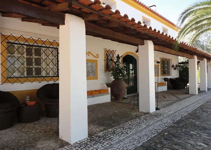 Monte Dos Aroeirais
